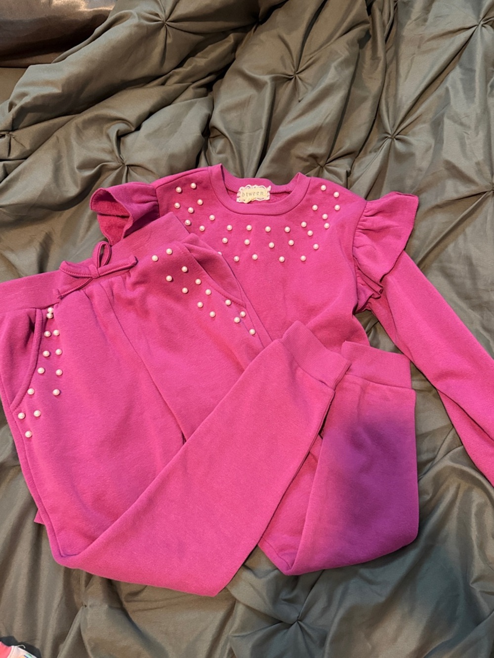 Girls' Magenta Pearl-Accent Ruffle Joggers - [Brand Unspecified]